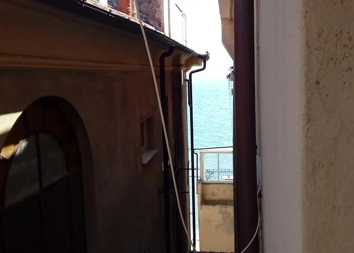 Pensionat Ensemble Di Vayadu Alassio