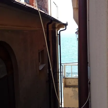 Gasthof Ensemble Di Vayadu Alassio
