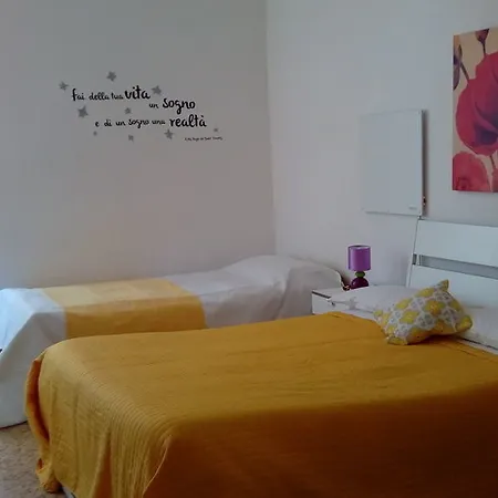 Ensemble Di Vayadu 3*