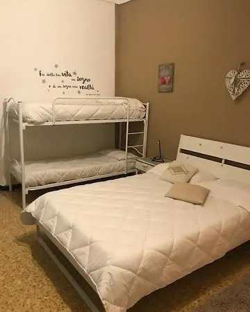 Ensemble Di Vayadu بيت ضيافة ألاسيو