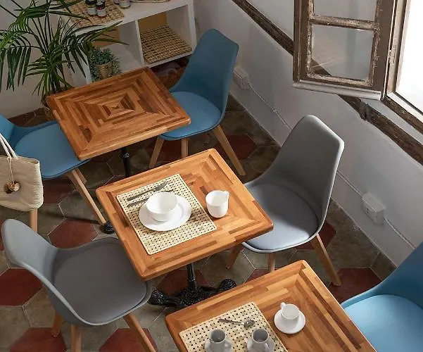 Ensemble Di Vayadu Alassio