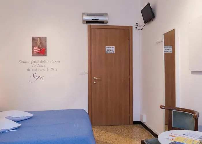 Ensemble Di Vayadu Alassio