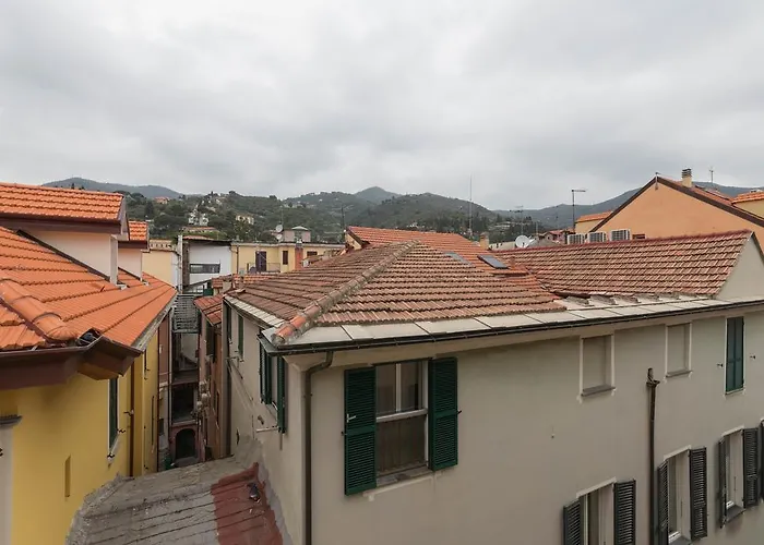 Ensemble Di Vayadu 3*