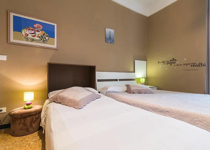 Ensemble Di Vayadu 3* Alassio