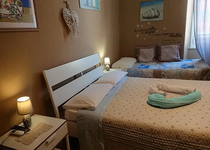 Vendégház Ensemble Di Vayadu Alassio